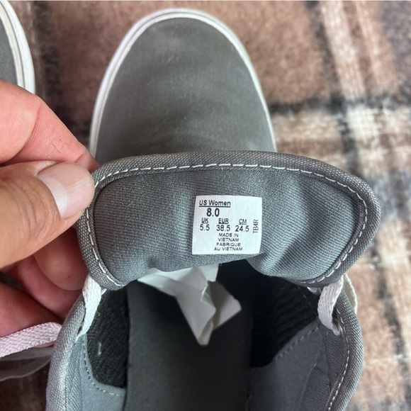 Vans Gray Sneakers TB4R women’s size:8 - Picture 2 of 9